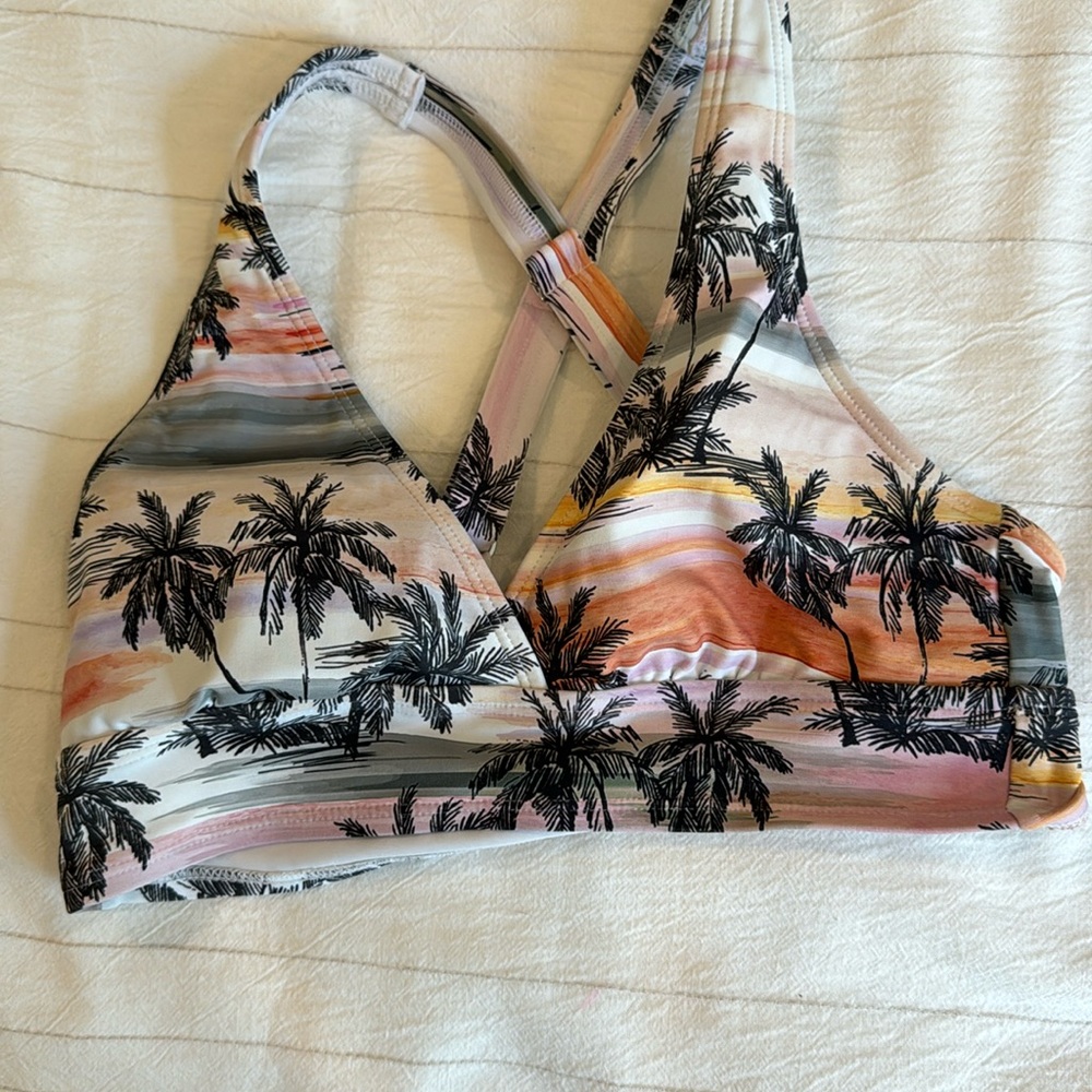 Bikini top